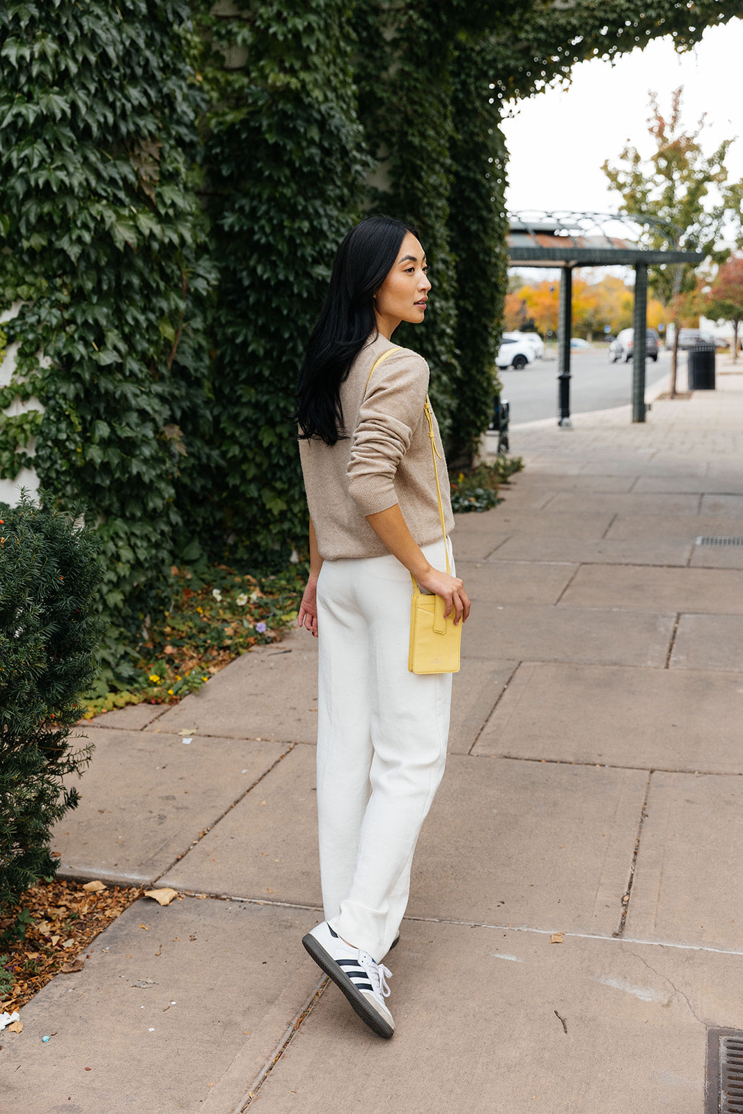 Leather Phone Bag - Lemon Yellow