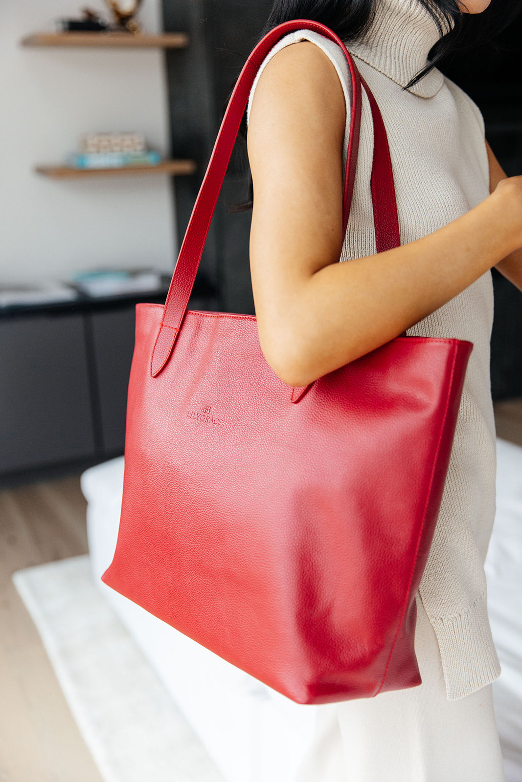 Signature Leather Tote - Maranello Red