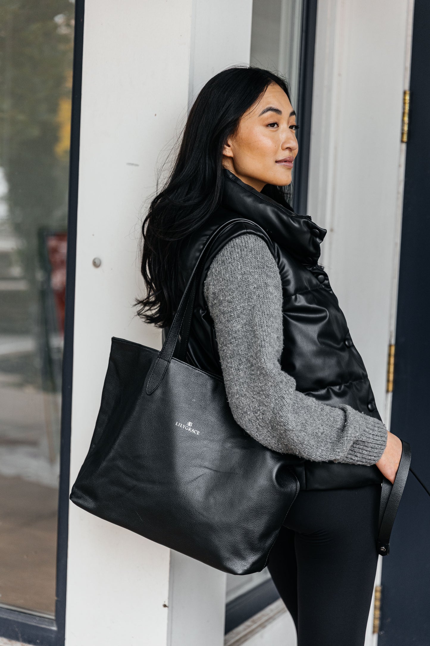 Leather Tote - Tuxedo Black