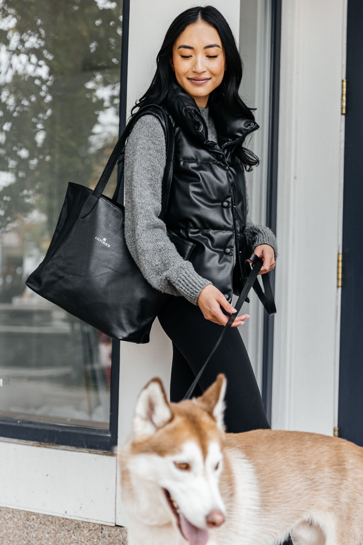 Leather Tote - Tuxedo Black